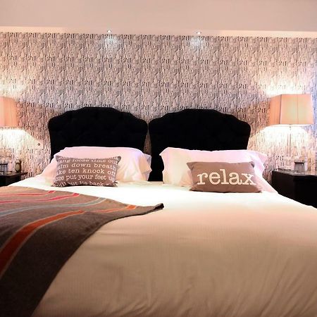 ストラットフォード＝アポン＝エイボン The Bell, Alderminster Bed & Breakfast エクステリア 写真