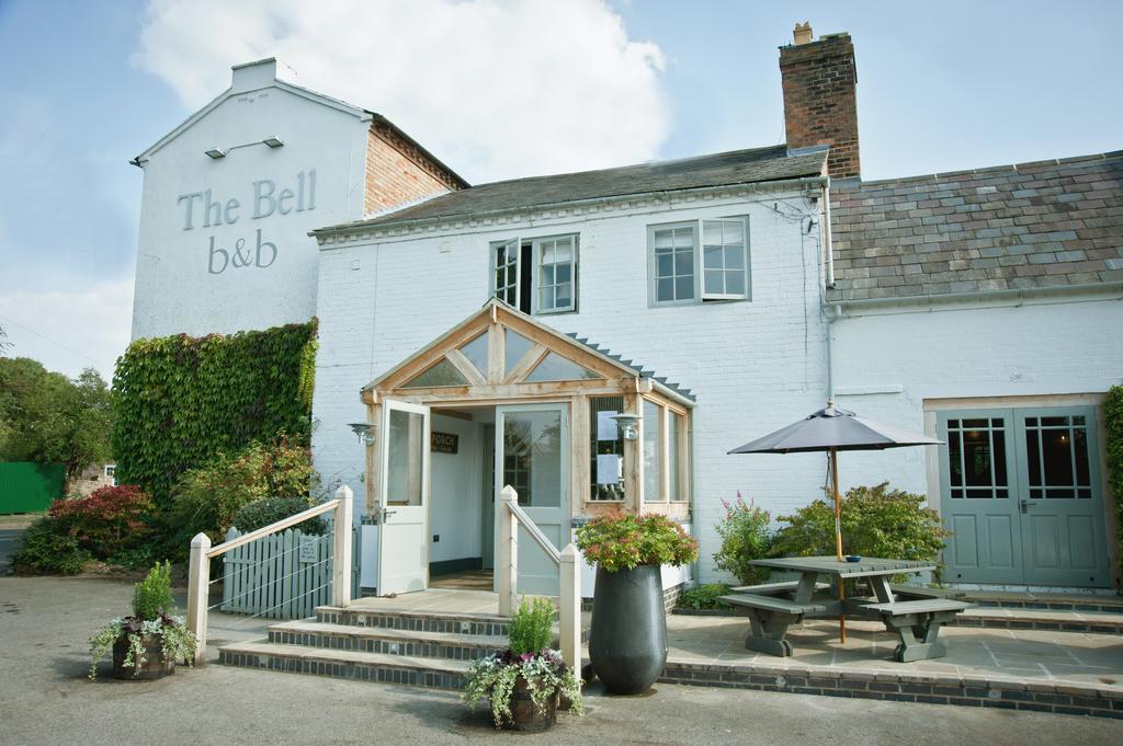 ストラットフォード＝アポン＝エイボン The Bell, Alderminster Bed & Breakfast エクステリア 写真