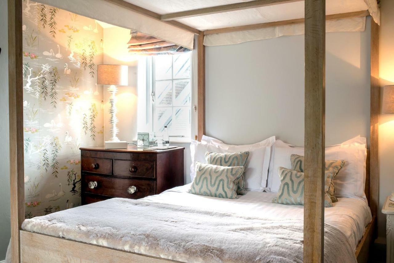 ストラットフォード＝アポン＝エイボン The Bell, Alderminster Bed & Breakfast エクステリア 写真