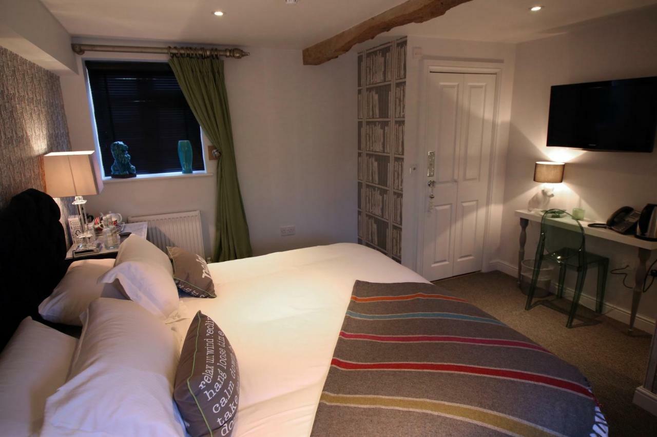 ストラットフォード＝アポン＝エイボン The Bell, Alderminster Bed & Breakfast エクステリア 写真