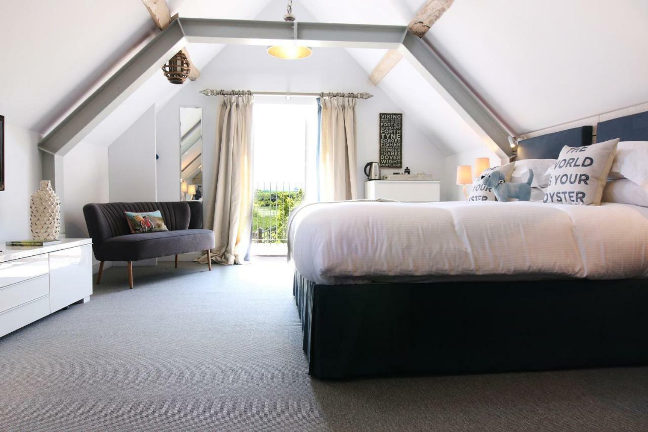 ストラットフォード＝アポン＝エイボン The Bell, Alderminster Bed & Breakfast エクステリア 写真